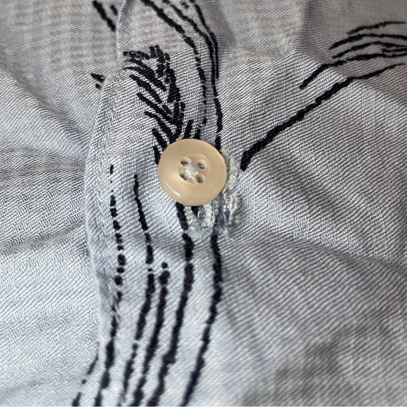 The Havanera Co Button Up Shirt (M) - Picture 7 of 11